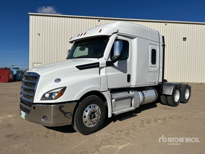 2022 Freightliner Cascadia 126 6x4 Ciągnik siodłowy T/A z kabiną sypialną