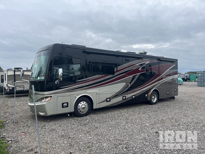 2014 Tiffin Phaeton 36' منزل متنقل