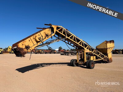 Finlay Hydrascreen 950 mm x 12000 mm Portable Stacking Conveyor (Inoperable)
