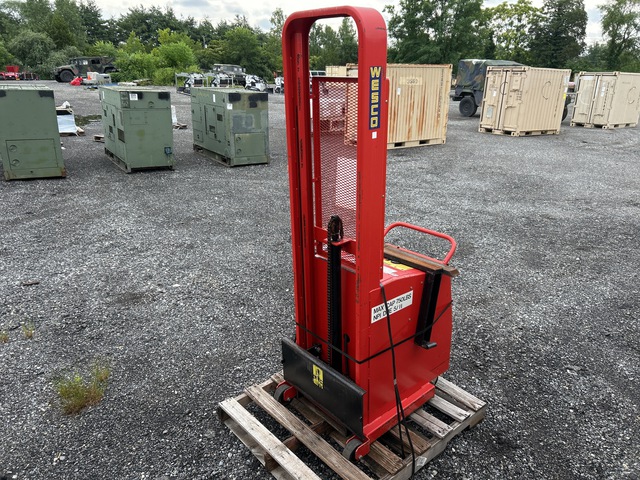 Wesco FCBFL-64-25 Electric Forklift