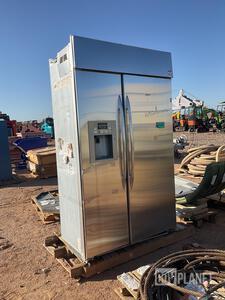 GE PSB48YSXASS Built-In Side by Side Refrigerator