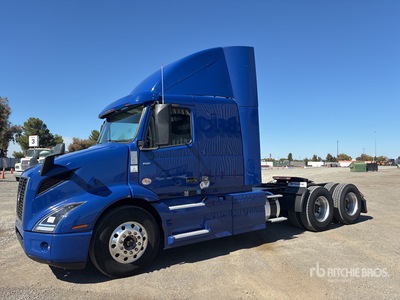 2019 Volvo VNR Sleeper Truck Tractor