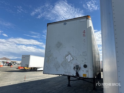 1996 Utility 48 ft x 102 in T/A Van Trailer