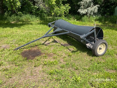 Farm King 9 ft 6 in Steel Swath Roller