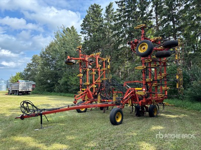 Bourgault 8800 40 ft Kultywator