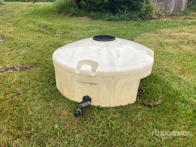 240 gal Poly Water Tank