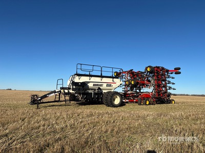 2010 Bourgault 3310PHD 65 ft Air Drill