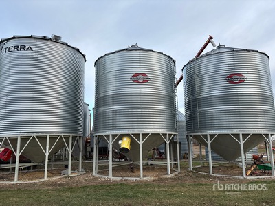 Sakundiak 1804 +/- 3900 bu 4 Ring Hopper صومعة الحبوب