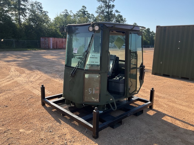 John Deere T236009 Cab