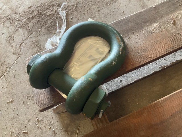 12328579 Shackle 12328579 Shackle