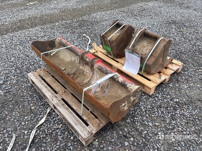 Quantity of (4) Q/C Benna per escavatore