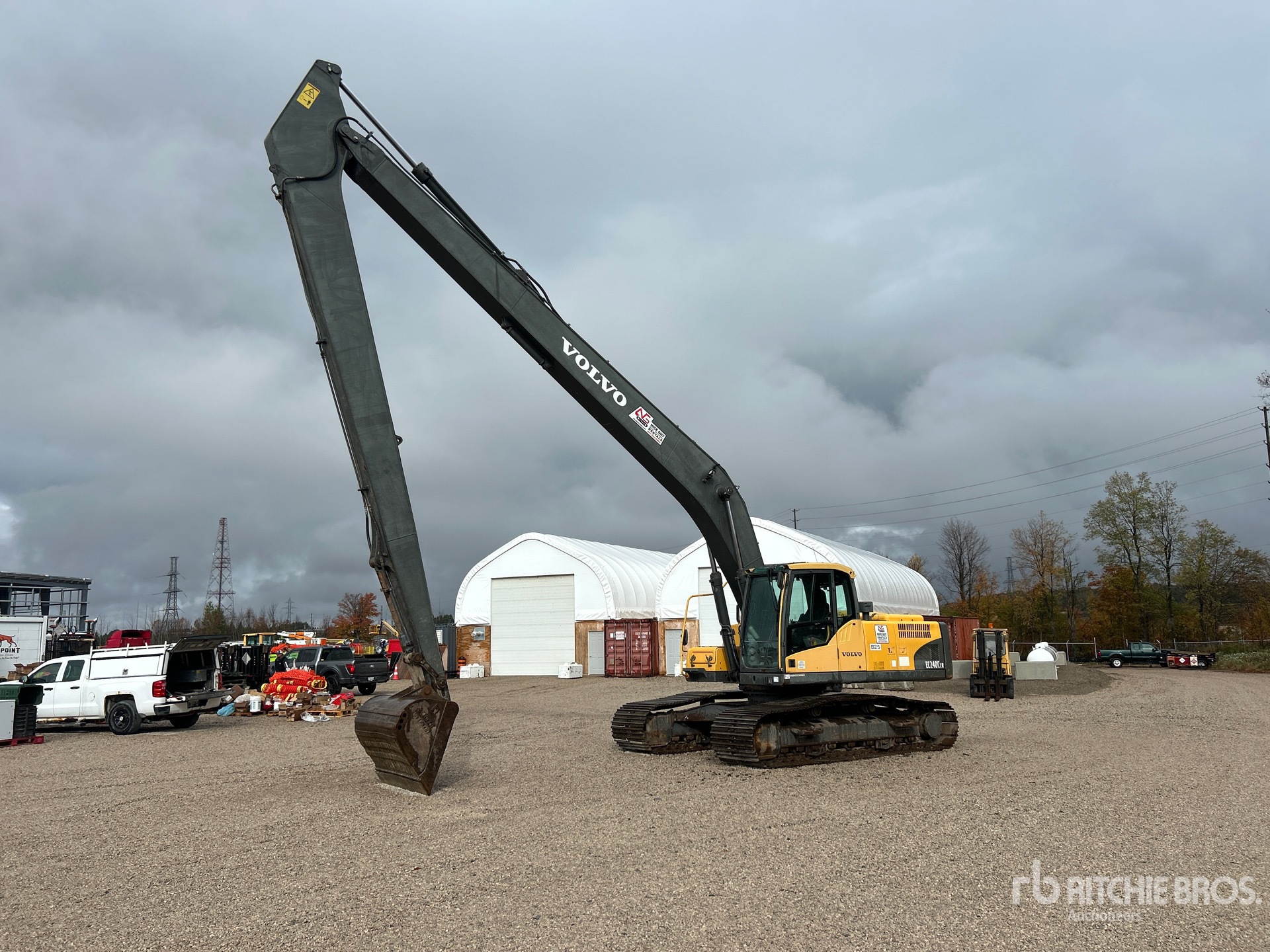 2011 Volvo EC240CLR Long Reach Tracked Excavator