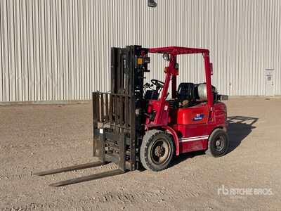 2002 Tailift FG30 6000 lb Pneumatic Tire Forklift