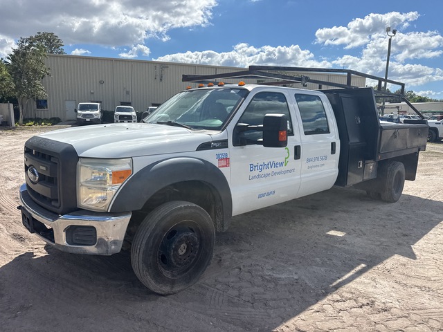 2014 Ford F-550 XL 4x4 Crew Cab Flatbed Truck