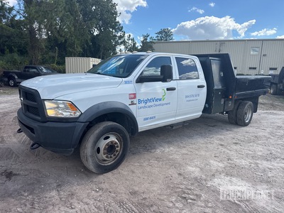 2016 Ram 5500 4x4 Crew Cab Flatbed Truck