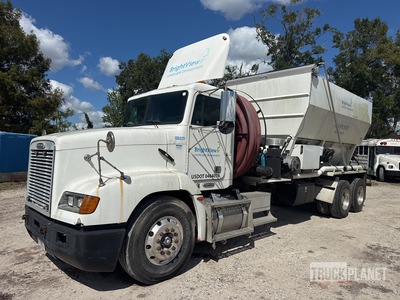 2001 Freightliner 6x4 Mulchgebläse