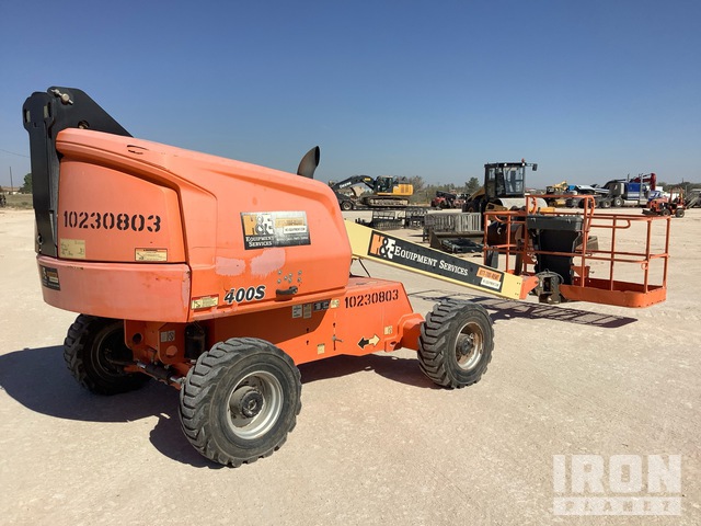 ELEVADOR TELESCóPICO 2018 JLG 4WD 400S