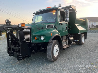 2013 Cat CT660 6x4 T/A Dump Truck