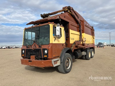 2008 Mack MRU613 6x4 Front Loader Autocarro per rifiuti