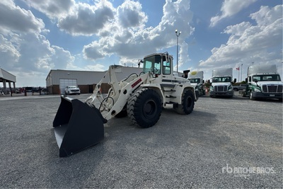 2003 Terex SKL873 Wheel Loader