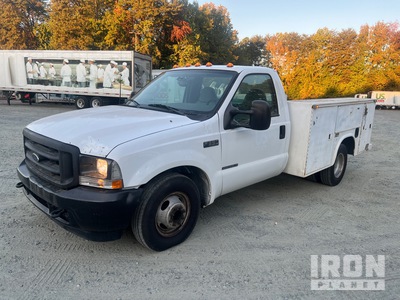 2002 Ford F350 4x2 Service Truck