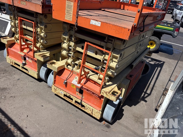 ELEVADOR TIJERA 2015 JLG 3248RS