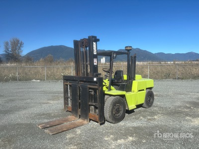 1989 Clark C500 14375 lb Forklift