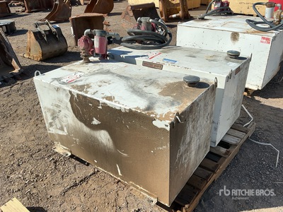 Quantity of (2) Tanque de combustible