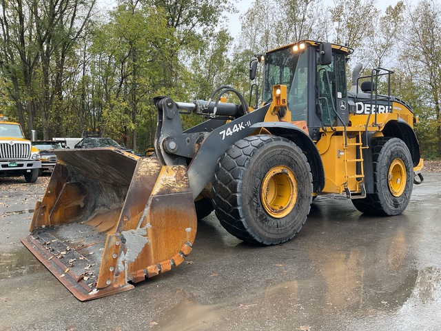 2018 John Deere 744K-ll Wheel Loader