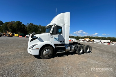 2021 Volvo VNR 6x4 トラックトラクター（T/A）