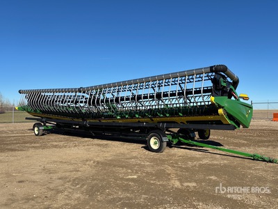 2021 John Deere HD45R 45 ft Hinged Draper Testata mietitrebbia