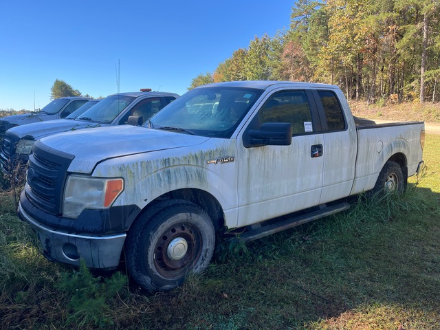 2014 Ford F-150 XL 4x2 Extended Cab Pickup (Inoperable)