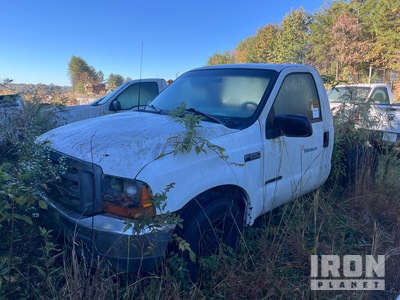 2001 Ford F-250 XL 4x2 Kabina i podwozie (Inoperable)