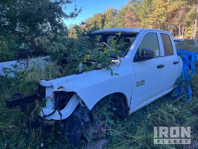 2017 Dodge Ram 1500 4x2 Extended Cab Pick-up (Inoperable)