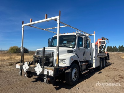 2005 Palfinger PK15002 13670 lb Knuckle Boom on 2005 Freightliner M2 106 6x4 Crew Cab Boom Truck
