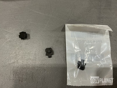 (120) DRS Network & Imaging Systems 34-67-032 Electrical Connector Covers