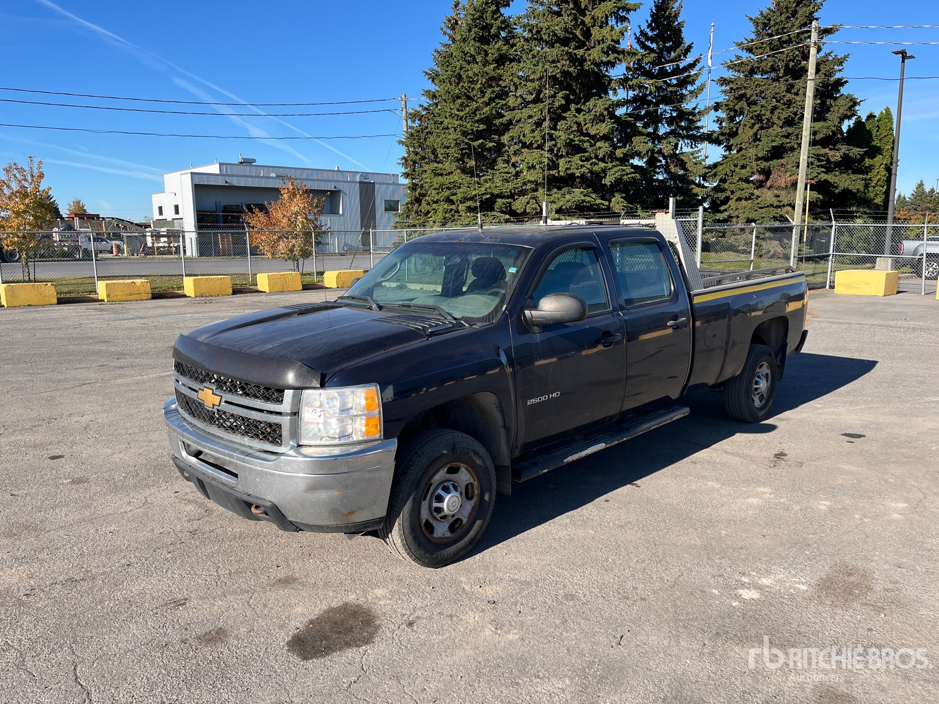 2012 Chevrolet Silverado 2500 4x4 Crew Cab Pickup