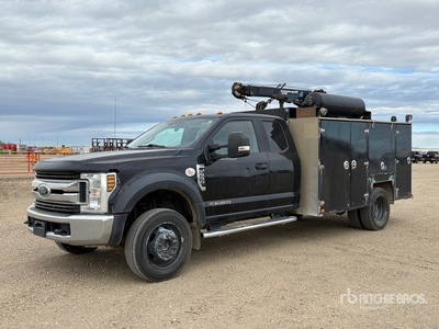 2018 Ford F-550 XLT 4x4 Extended Cab Service Truck