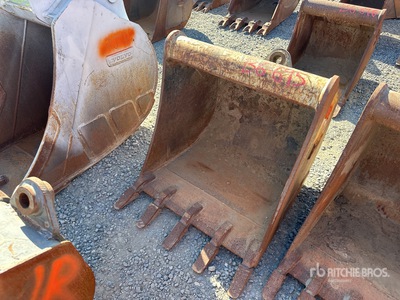 28 in Backhoe Rear Bucket