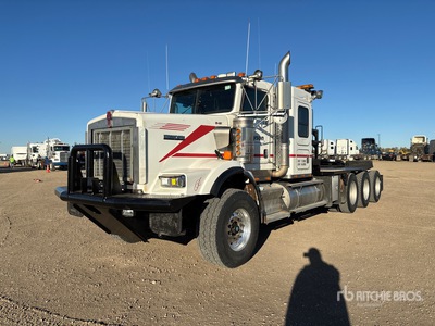 2009 Kenworth C500 8x6 Sleeper Lier vrachtwagen