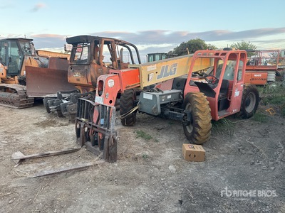 2007 JLG G642-A を見 Telehandler (Inoperable)