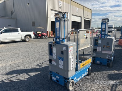 2019 Genie GR20 Vertical Mast Lift