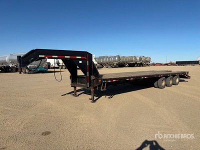 2007 PJ 32 ft Tri/A Gooseneck Geräteanhänger