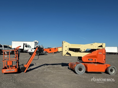 2012 JLG E400AJPN 2WD Electric Articulating Boom Lift