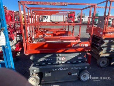 2017 Skyjack SJIII3219 Electric Piattaforma aerea verticale