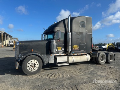 2000 Freightliner FLD 120 6x4 T/A Sleeper Truck Tractor