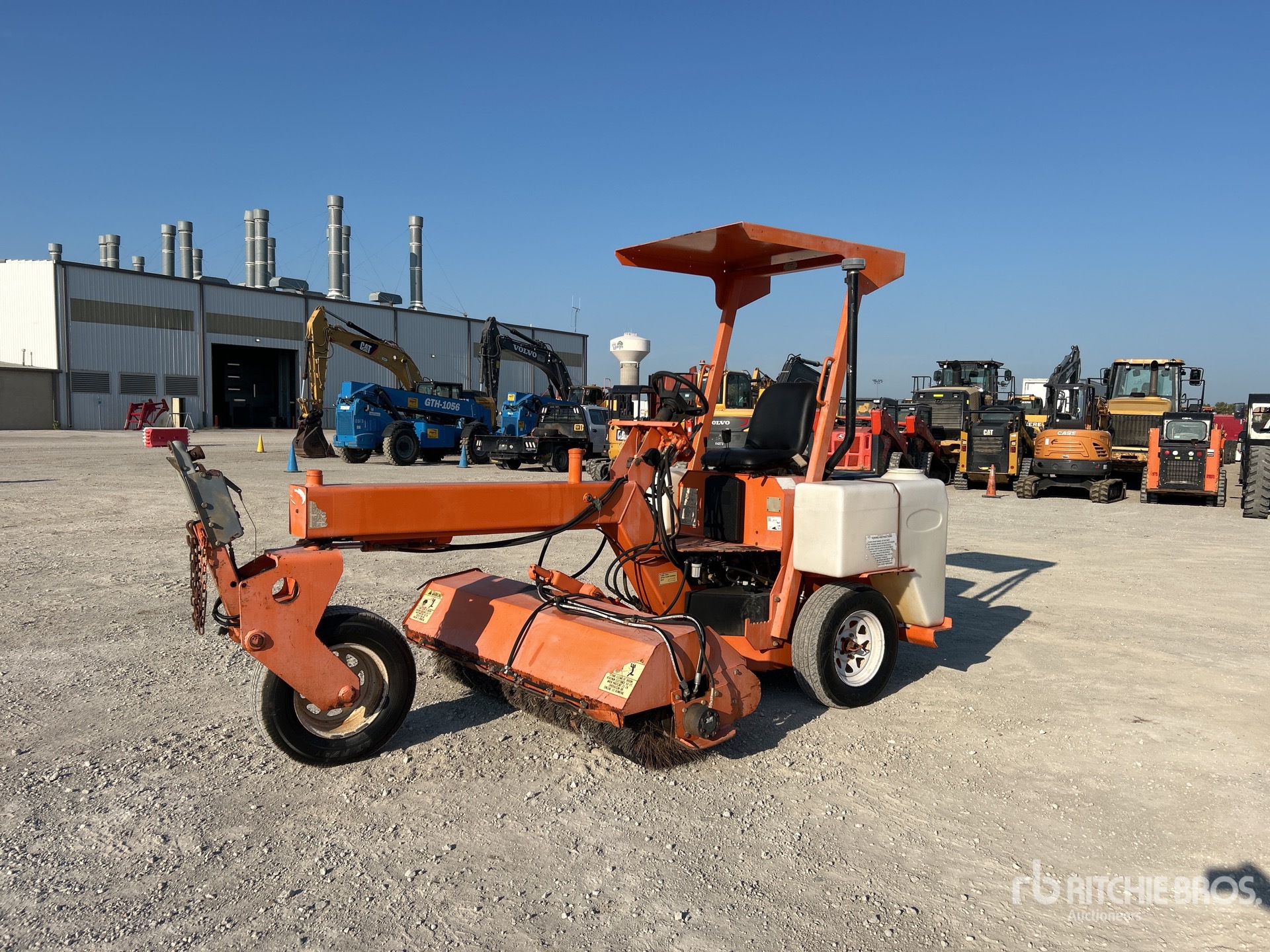 2007 Lay-Mor 6HC Self-Propelled Broom