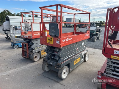 2019 Skyjack SJ III 3226 Electric Scissor Lift