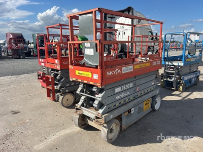 2015 Skyjack SJ III 3226 Electric Scissor Lift