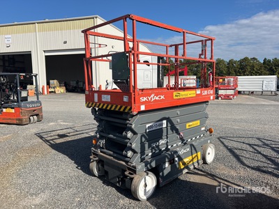 2017 Skyjack SJIII4740 Electric Scissor Lift